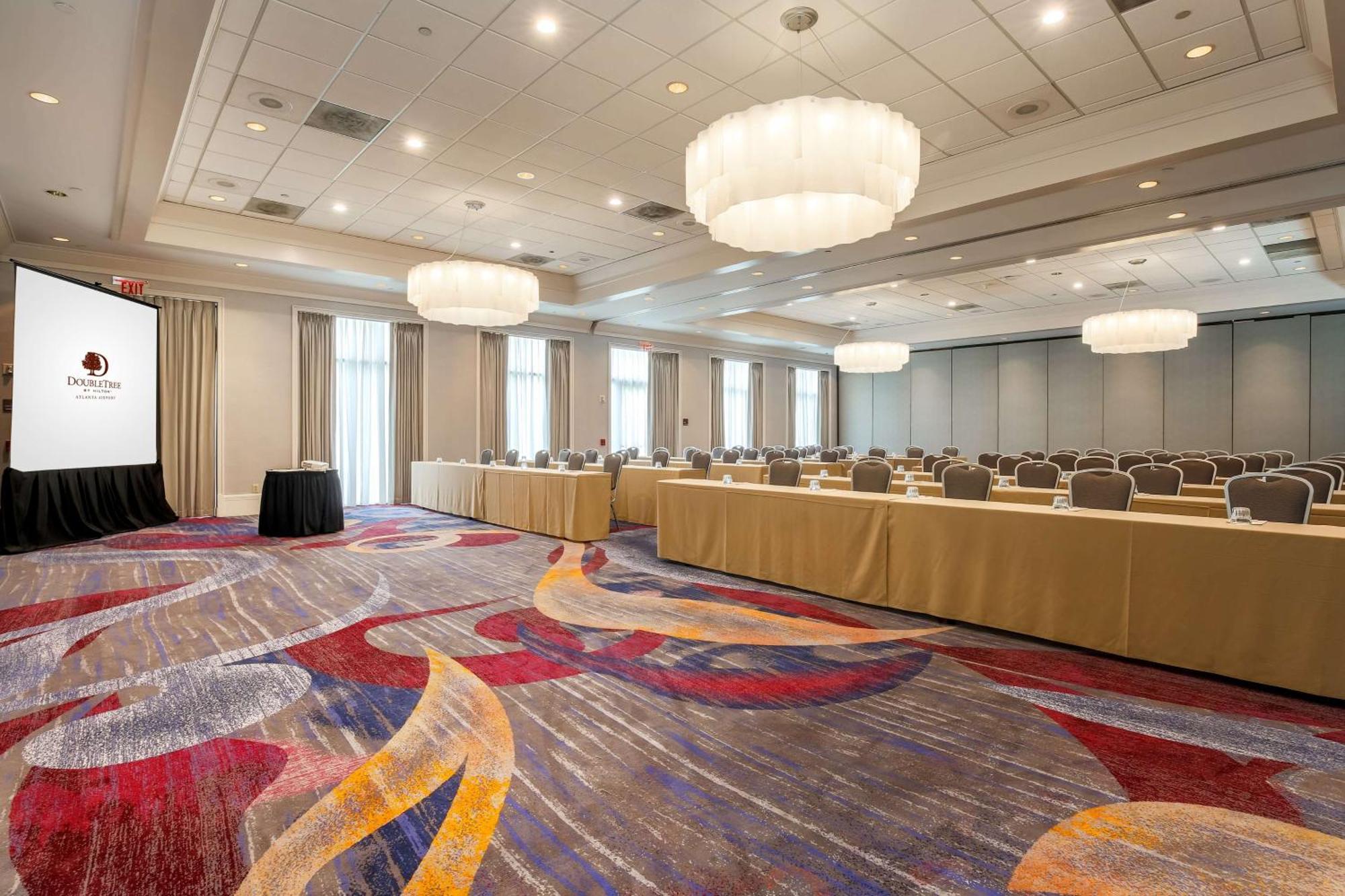 Doubletree By Hilton Atlanta Airport Hotel College Park Exterior photo