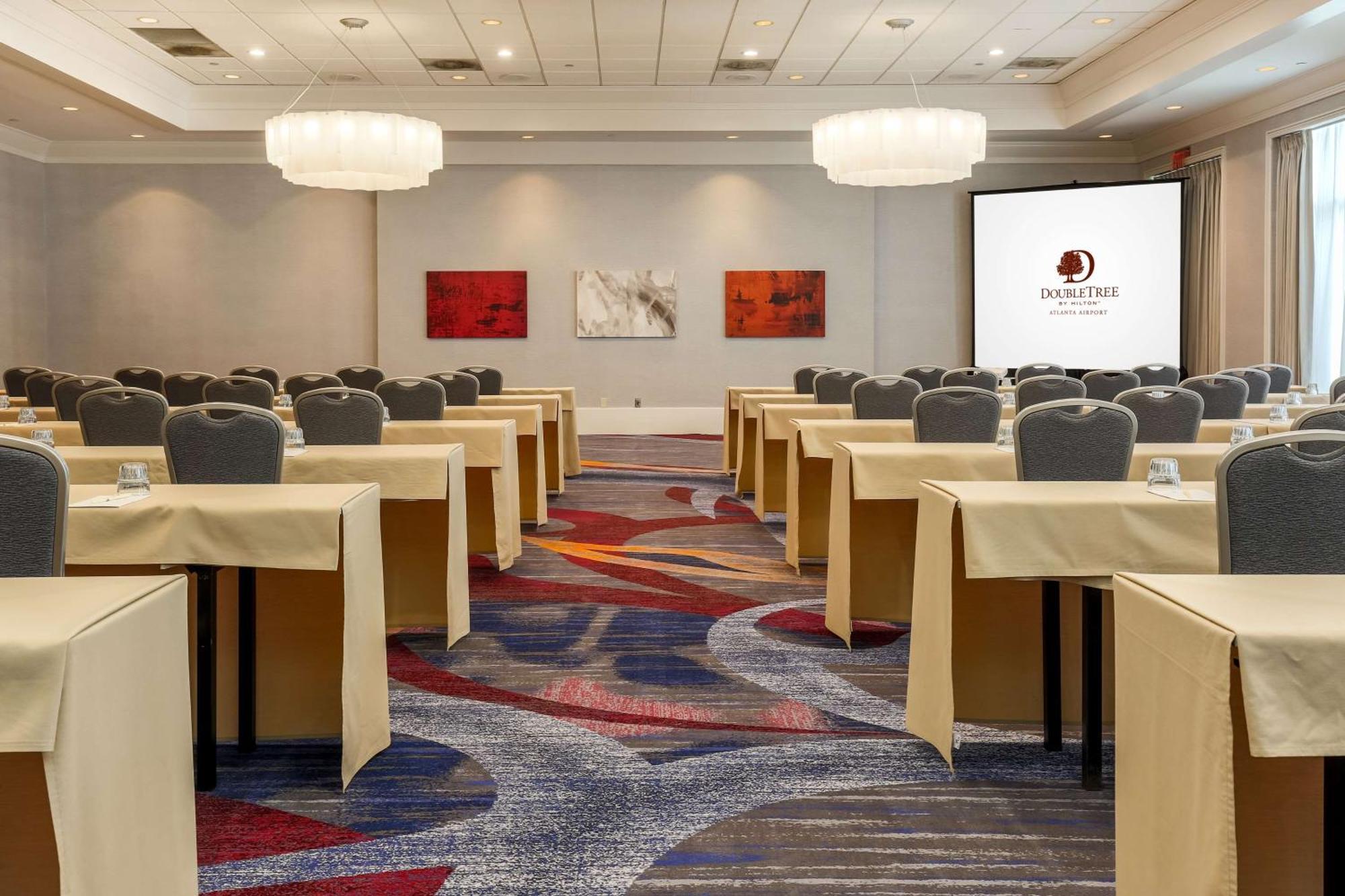 Doubletree By Hilton Atlanta Airport Hotel College Park Exterior photo